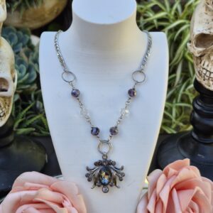 Collar Reliquia Oscura