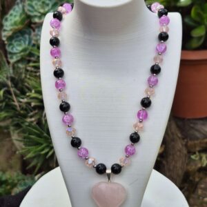 Collar Corazón de Piedra Rosa