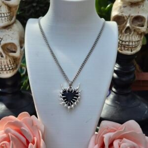Collar Gótico Corazón Espinado Negro