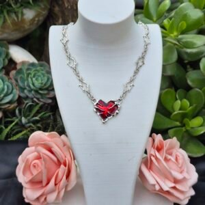 Collar Corazón Alambre de Púas
