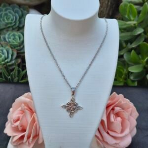 Collar Nudo de Bruja