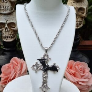 Collar Cruz Murciélago Negro